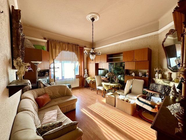 Eladó téglalakás, Budapesten, I. kerületben, Pauler utcában