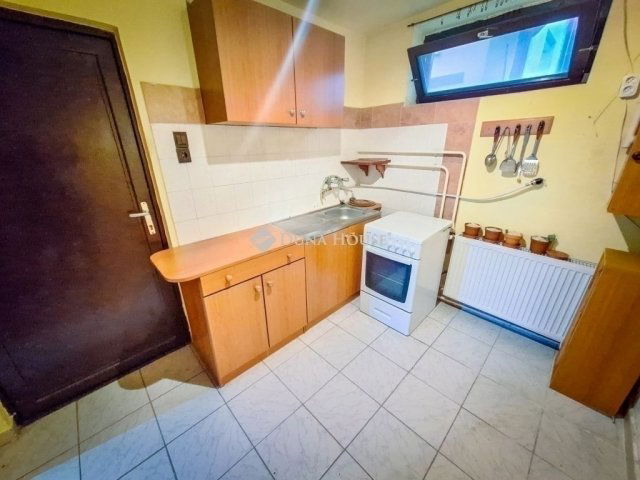 Eladó családi ház, Budapesten, XVI. kerületben 109.9 M Ft