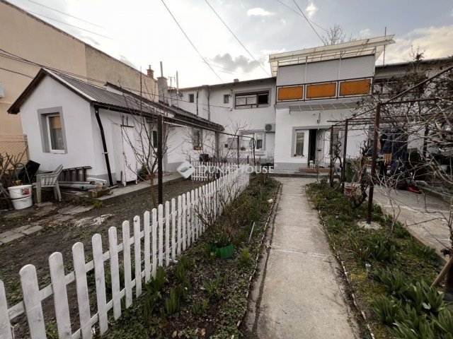 Eladó családi ház, Budapesten, XXII. kerületben 114.9 M Ft