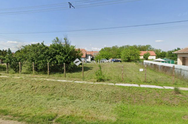 Eladó telek, Adácson 3.5 M Ft / költözzbe.hu