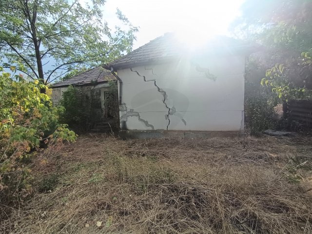 Eladó családi ház, Kisbágyonon 6.5 M Ft, 2 szobás