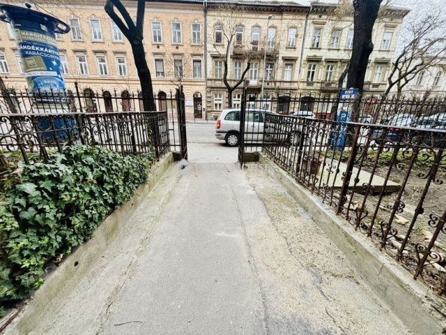 Eladó téglalakás, Budapesten, VII. kerületben 34 M Ft, 1 szobás