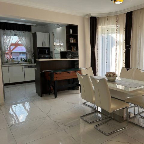 Eladó ikerház, Nyíregyházán 129.99 M Ft, 3+1 szobás