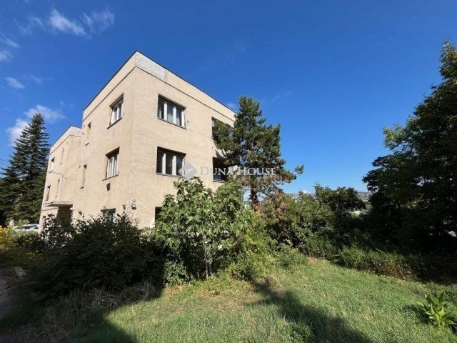 Eladó téglalakás, Budapesten, XII. kerületben 94.9 M Ft