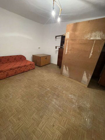 Eladó családi ház, Pécsett 44 M Ft, 2+2 szobás