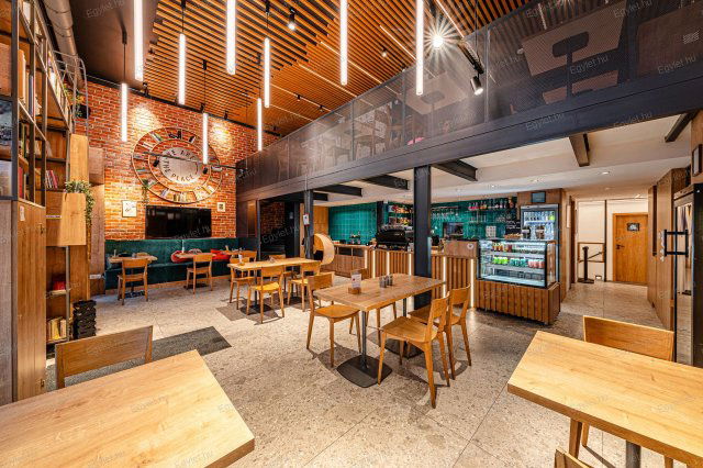 Eladó üzlethelyiség, Budapesten, V. kerületben, Zoltán utcában