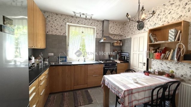 Eladó ikerház, Budapesten, XIX. kerületben 289 M Ft, 7 szobás