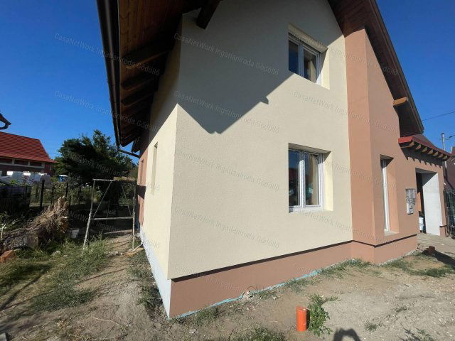 Eladó ikerház, Őrbottyánban 65 M Ft, 3+1 szobás