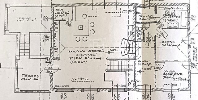 Eladó családi ház, Erdőkertesen 149.9 M Ft, 6 szobás