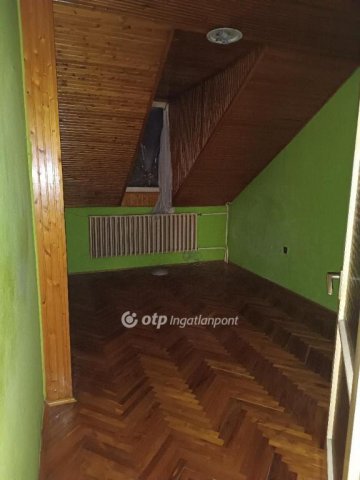 Eladó sorház, Tiszavasváriban 19 M Ft, 4+3 szobás