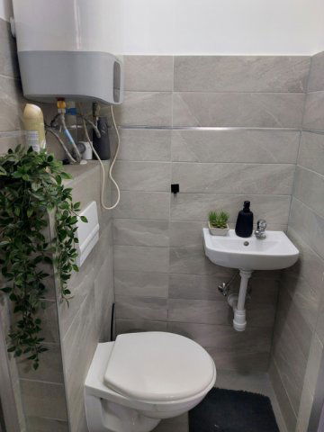 Kiadó üzlethelyiség, Budapesten, XIV. kerületben, Fogarasi úton