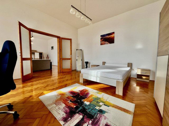 Eladó téglalakás, Pécsett 69.9 M Ft, 2 szobás