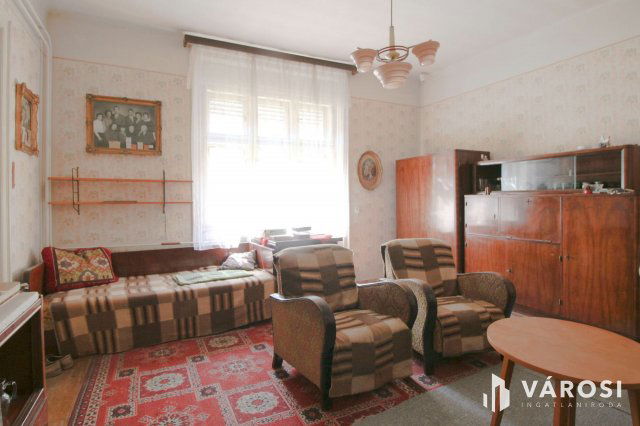 Eladó családi ház, Békéscsabán 53 M Ft, 4 szobás