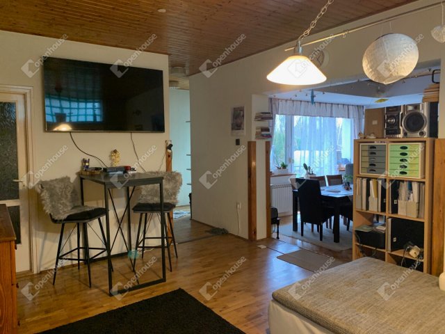 Eladó családi ház, Csempeszkopácson 128 M Ft, 6 szobás