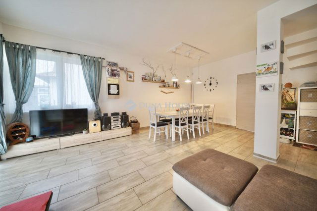 Eladó családi ház, Gyálon 126.9 M Ft, 5 szobás