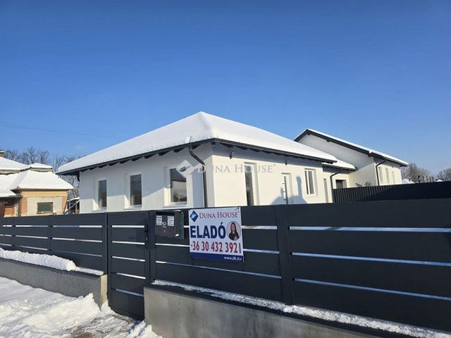 Eladó téglalakás, Újlengyelen 78.909 M Ft, 3 szobás