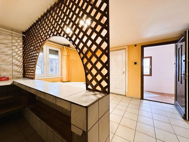Eladó családi ház, Mezőkovácsházán 16.5 M Ft, 3+1 szobás