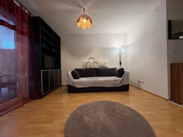 Eladó téglalakás, Budapesten, VIII. kerületben 54.999 M Ft