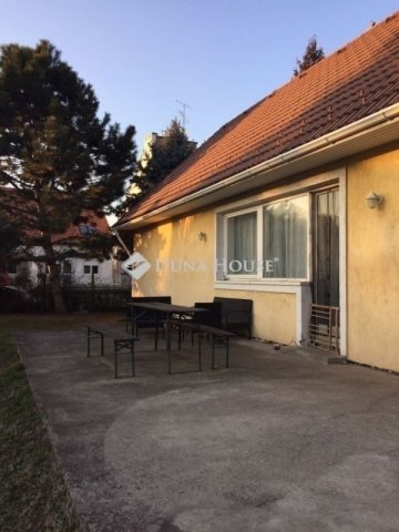 Eladó családi ház, Budapesten, X. kerületben 145 M Ft
