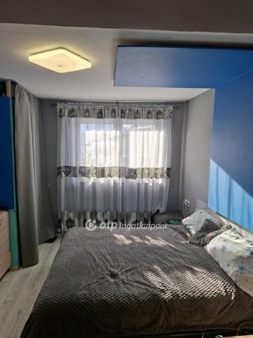 Eladó családi ház, Hajdúböszörményen 48.9 M Ft, 2 szobás