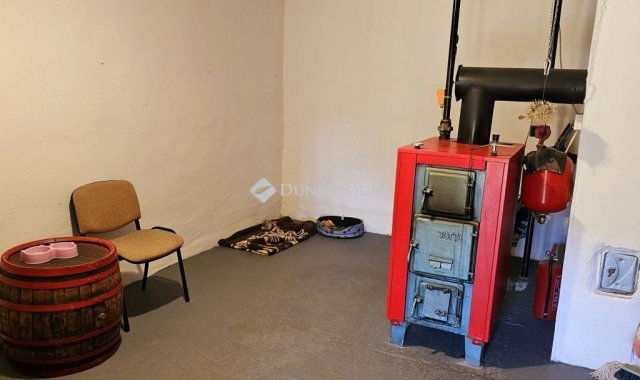 Eladó családi ház, Baksán 51.99 M Ft, 4 szobás