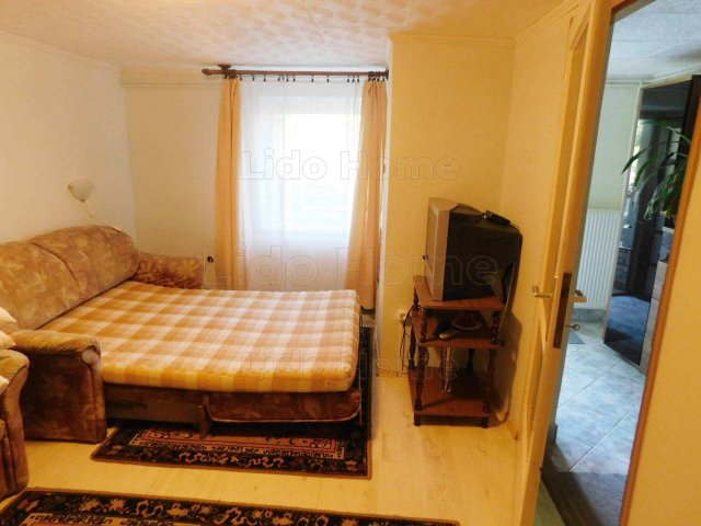 Kiadó téglalakás, albérlet, Balatongyörökön 100 E Ft / hó