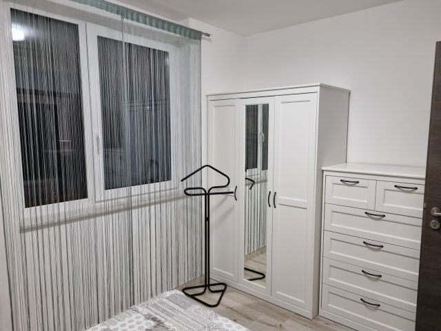 Kiadó téglalakás, albérlet, Balatonalmádiban, Kisberényi úton