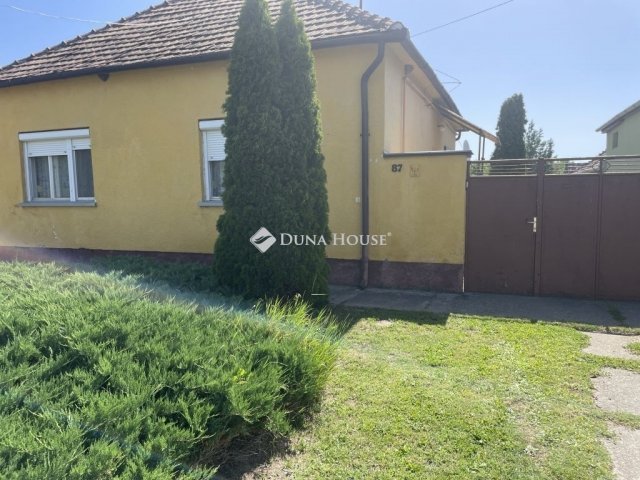 Eladó családi ház, Sükösdön 17.9 M Ft, 3 szobás