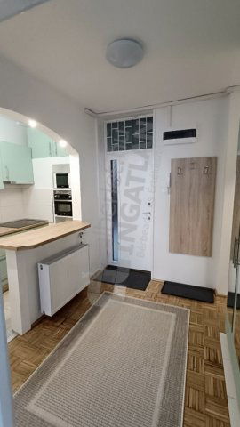 Kiadó téglalakás, albérlet, I. kerületben, Hunyadi János úton