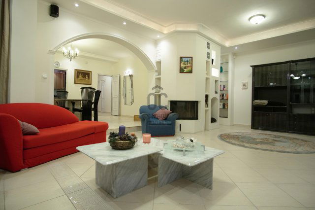 Eladó családi ház, Budapesten, II. kerületben 249.9 M Ft