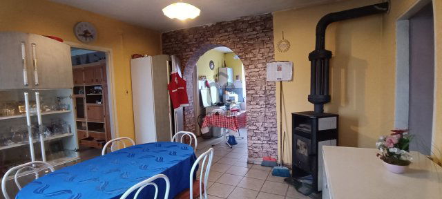 Eladó családi ház, Debrecenben 19 M Ft, 3 szobás