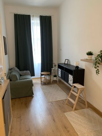 Eladó téglalakás, Budapesten, V. kerületben 43.9 M Ft, 1 szobás