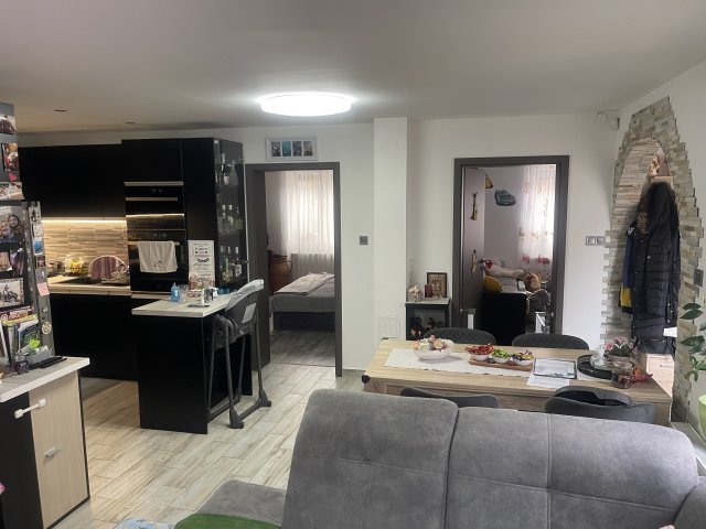 Eladó családi ház, Baján 62.5 M Ft, 2+1 szobás