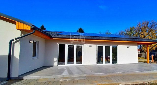 Eladó családi ház, Sajószentpéteren 125 M Ft, 3+1 szobás