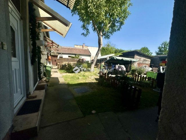 Eladó téglalakás, Budapesten, XIX. kerületben 33 M Ft, 1 szobás