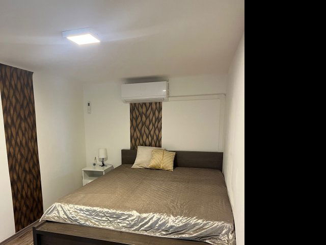 Eladó téglalakás, V. kerületben, Kossuth Lajos utcában