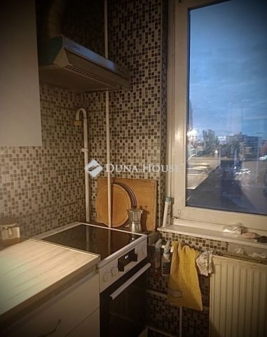 Eladó téglalakás, Budapesten, X. kerületben 100 M Ft, 5 szobás