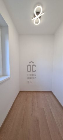 Eladó téglalakás, Székesfehérvárott 58.3 M Ft, 2+2 szobás