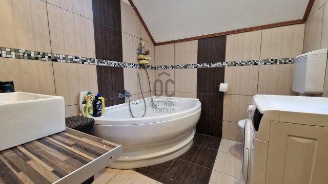 Eladó családi ház, Ráckevén 37.9 M Ft, 3 szobás