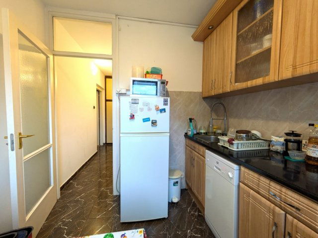 Eladó panellakás, Debrecenben 57.5 M Ft, 2 szobás