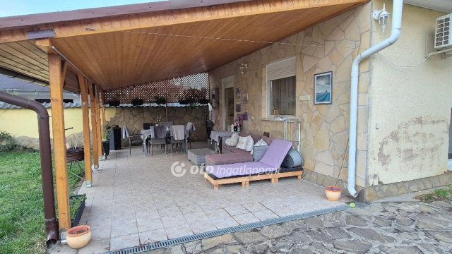 Eladó családi ház, Kozármislenyen 153 M Ft, 5 szobás