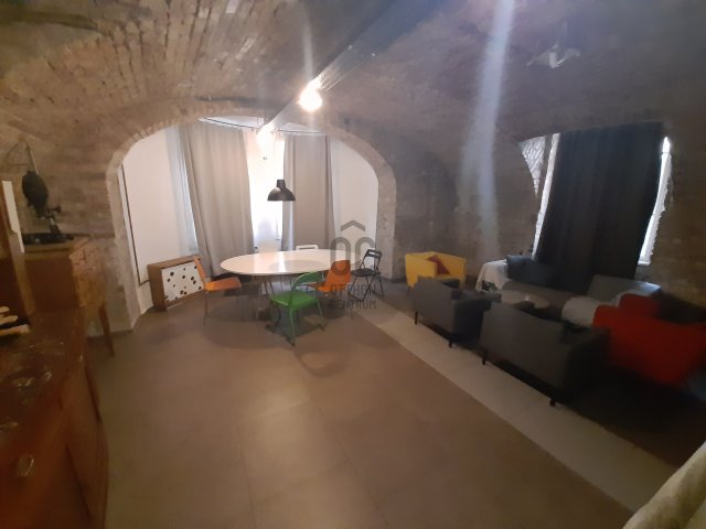 Eladó ipari ingatlan, Budapesten, VI. kerületben 79 M Ft