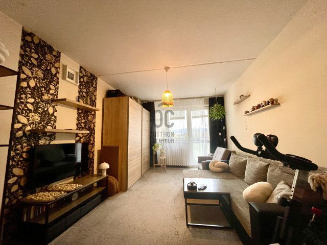 Eladó panellakás, Sopronban 43.9 M Ft, 2 szobás