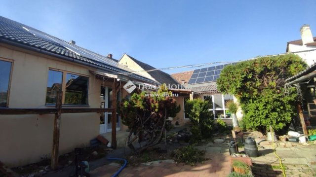 Eladó családi ház, Mohácson 124 M Ft, 3 szobás