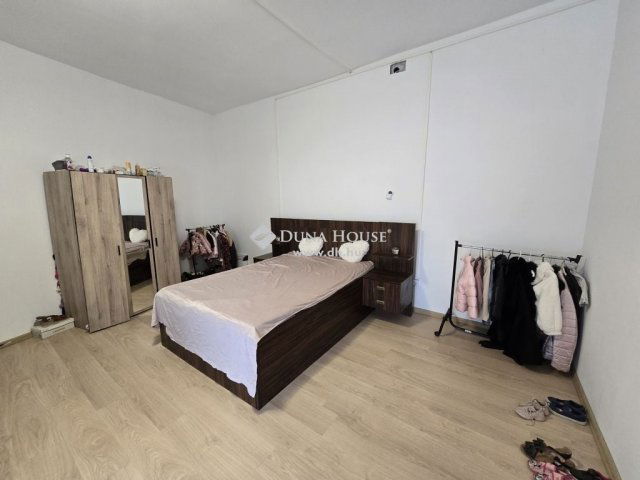 Eladó családi ház, Enyingen 44 M Ft, 5 szobás
