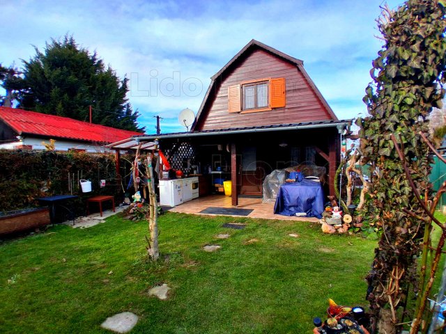 Eladó nyaraló, Dunaszigeten 54 M Ft, 4 szobás