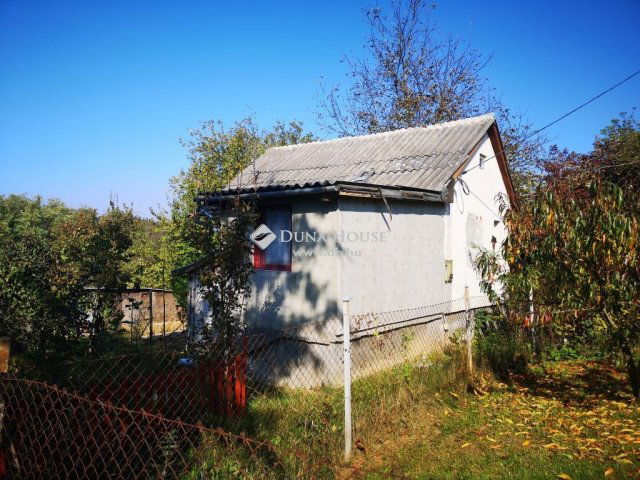 Eladó családi ház, Zalaegerszegen 13.99 M Ft, 1 szobás
