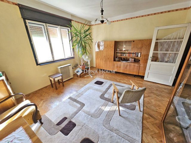 Eladó családi ház, Veresegyházon 54.9 M Ft, 3 szobás