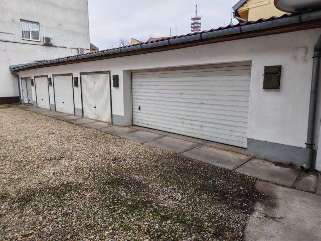 Eladó garázs, Cegléden 21.8 M Ft / költözzbe.hu