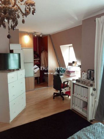 Eladó családi ház, Budaörsön 359 M Ft, 5 szobás